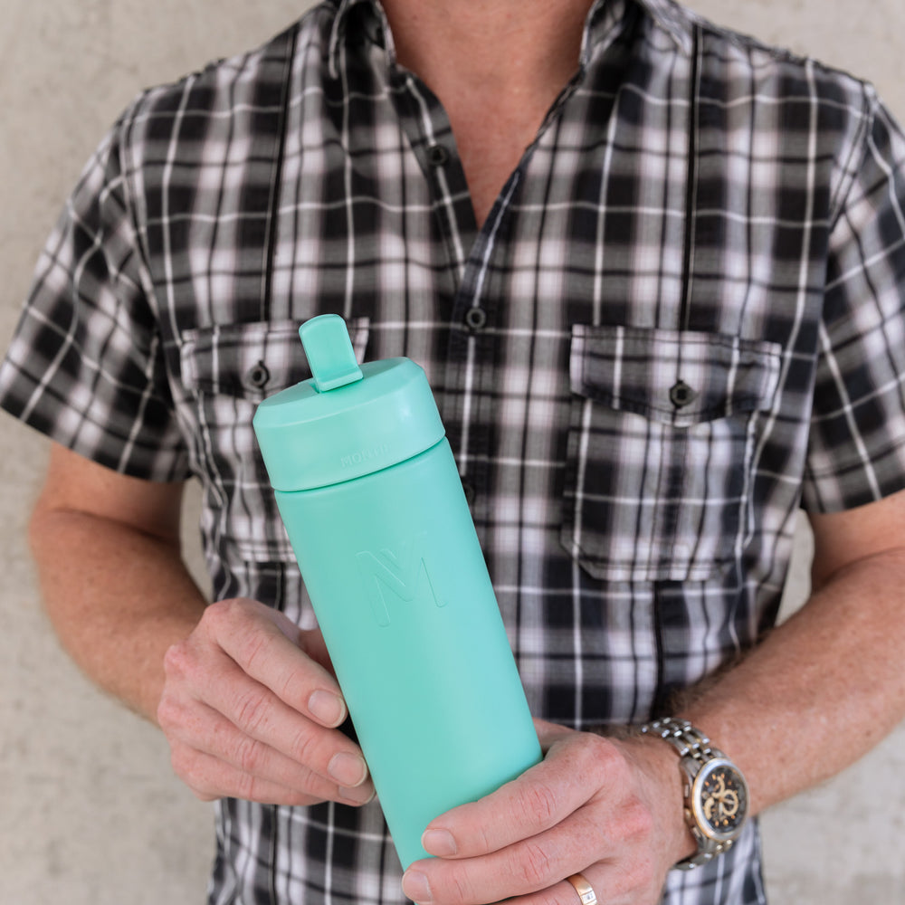 montiico 700mL sipper bottle lagoon