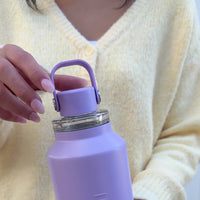 Load and play video in Gallery viewer, MontiiCo 1L Quench Drink Bottle - Lilac