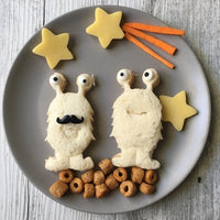 Load image into Gallery viewer, space lunch punch sandwich cutter