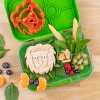 Load image into Gallery viewer, the lunch punch sandwich cutter lion