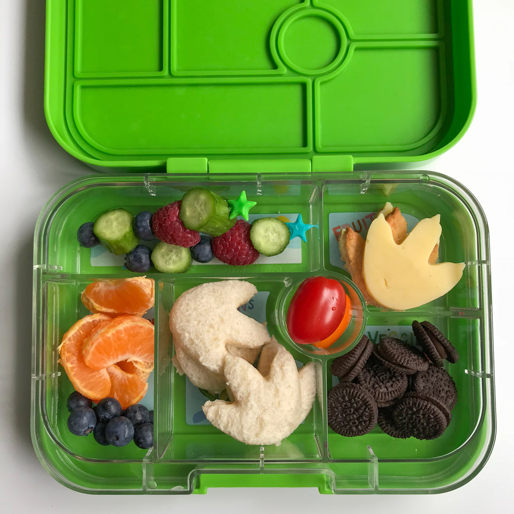 dinosaur lunch punch sandwich cutter