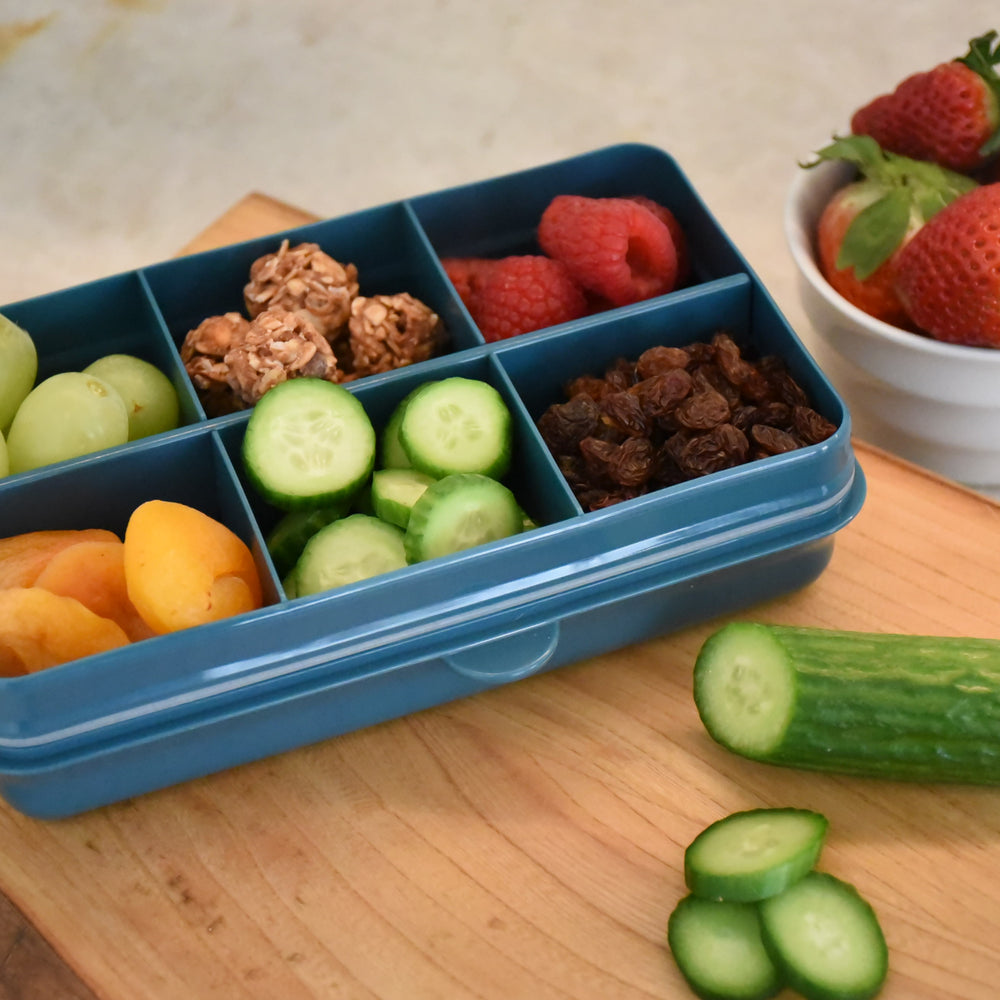 melii luxe snackle box mini blue