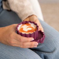 Load image into Gallery viewer, MontiiCo Silicone Scallop Tub - Ruby
