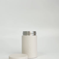 Load and play video in Gallery viewer, MontiiCo Snack Pot - Cream
