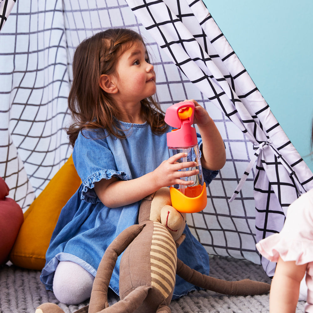 b box tritan drink bottle strawberry shake